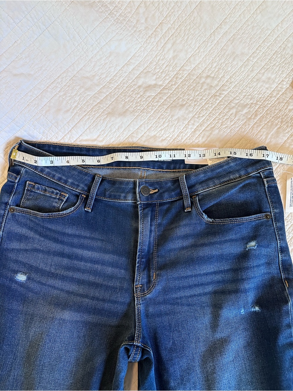 NWT Old Navy Women's Distressed Dark Blue Skinny Jeans 12 Long - Picture 6 of 7